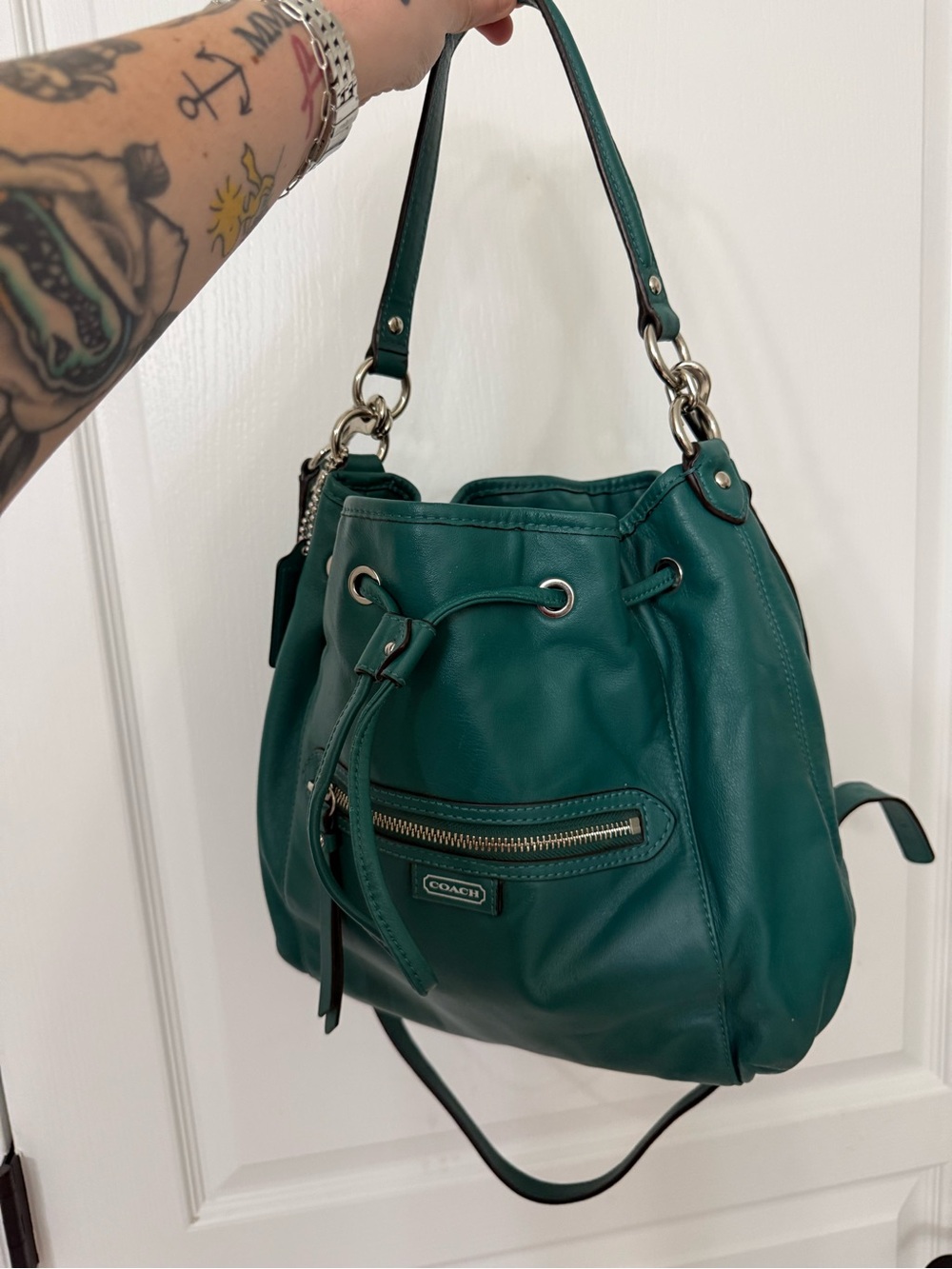 Coach 25661 Daisy Drawstring Convertible Leather Shoulder Bag - Picture 2 of 8